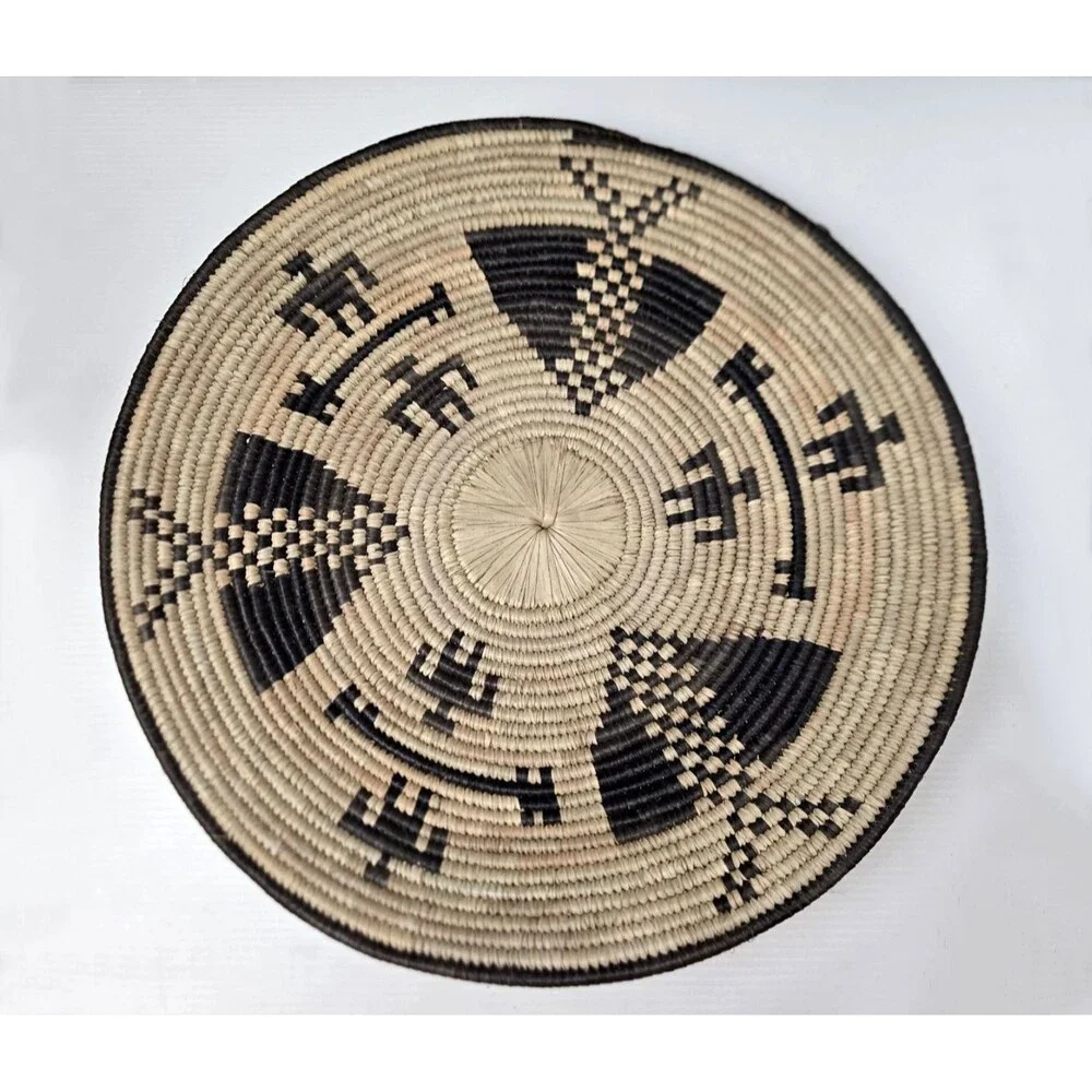 Handwoven Coil Flat Plate Basket Southwestern Native American Style Art 14.5